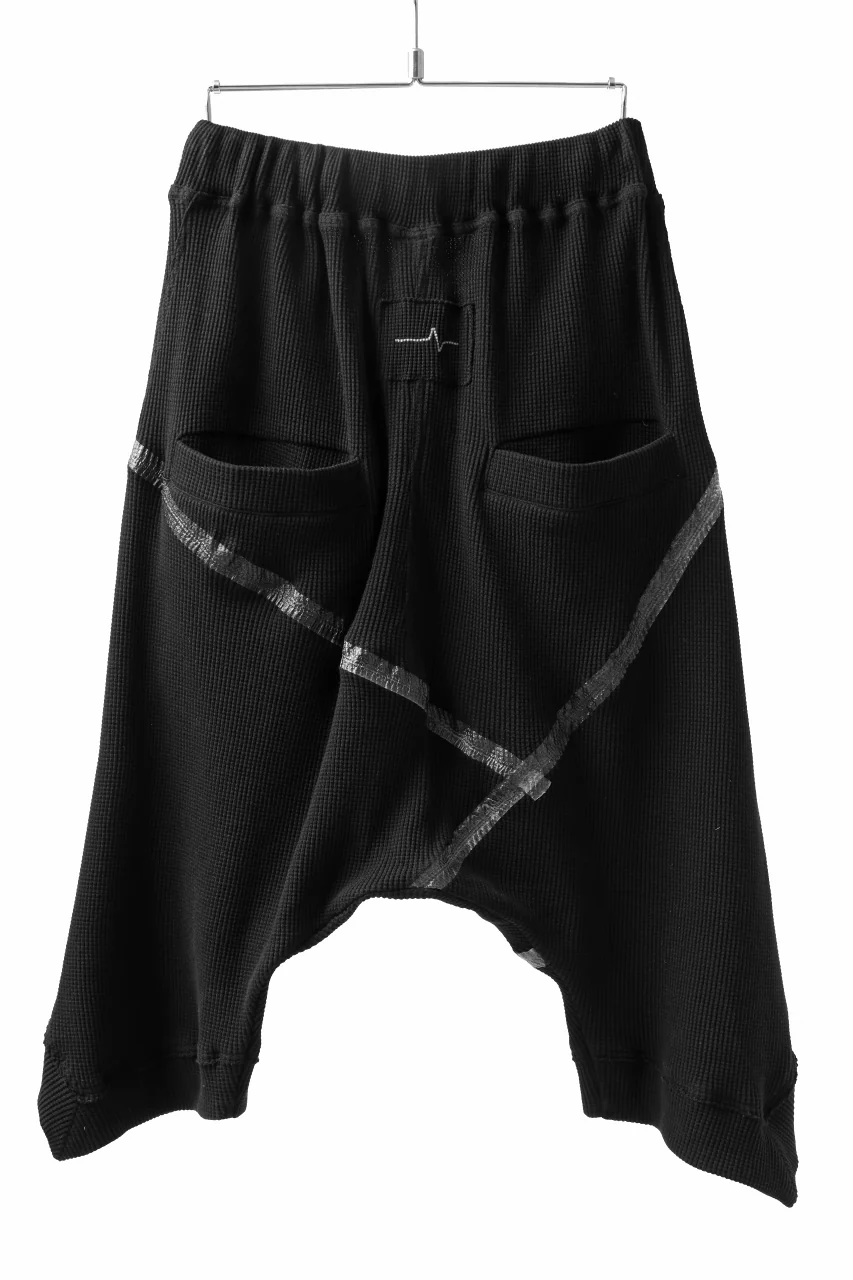 FIRST AID TO THE INJURED DATUM SHORTS / WAFFEL + SEAM TAPED (BLACK) - Image 3