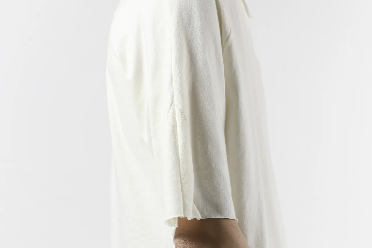 FIRST AID TO THE INJURED POST T-SHIRT / SINGLE JERSEY (SNOW) - Image 18