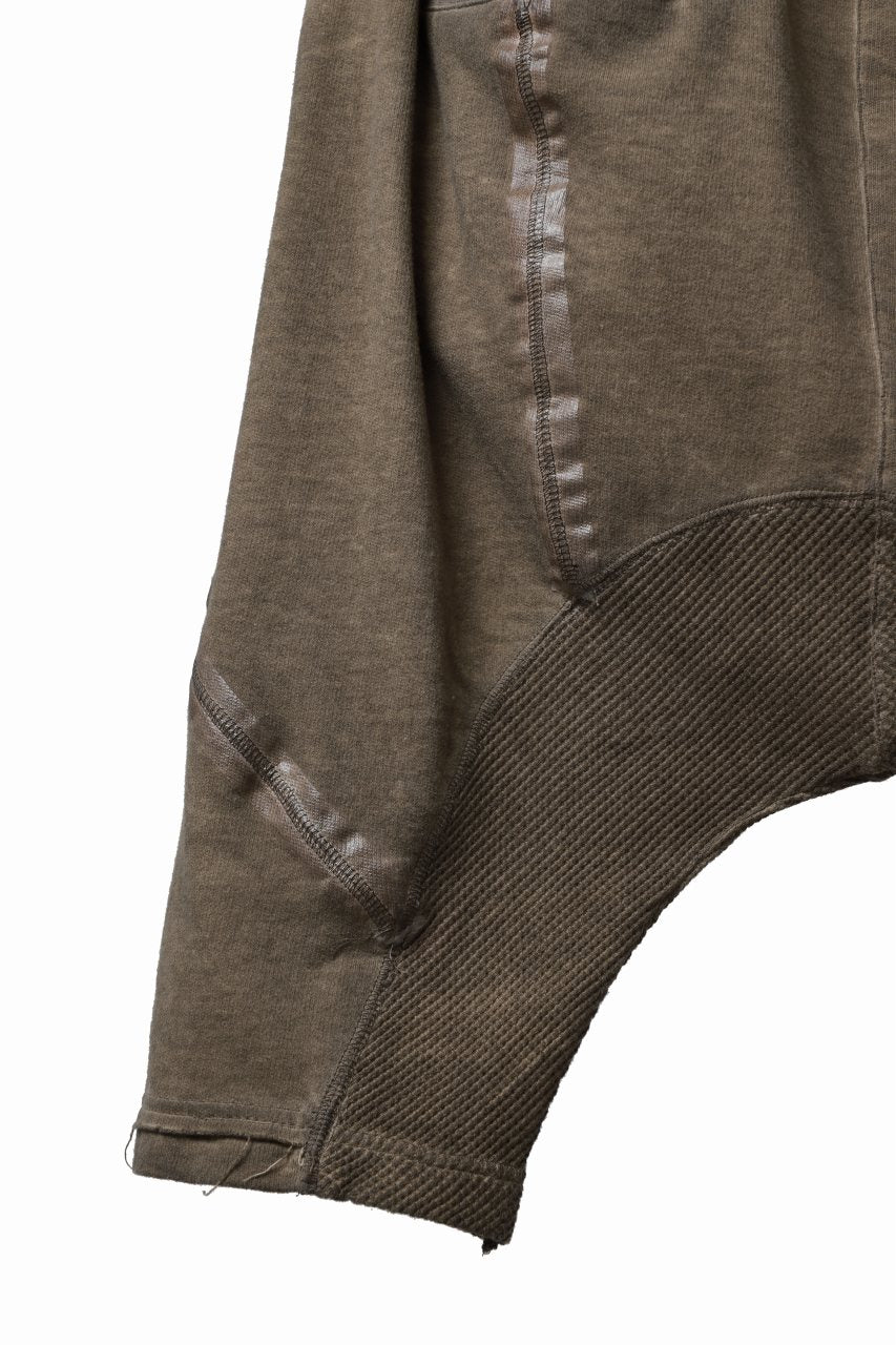 FIRST AID TO THE INJURED SEAM TAPED SHORTS / COLD DYED SWITCHING JERSEY (TIMBER WOLF) - Image 12
