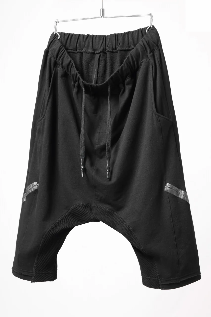 FIRST AID TO THE INJURED SEAM TAPED SHORTS / SWITCHING JERSEY (BLACK) - Image 2