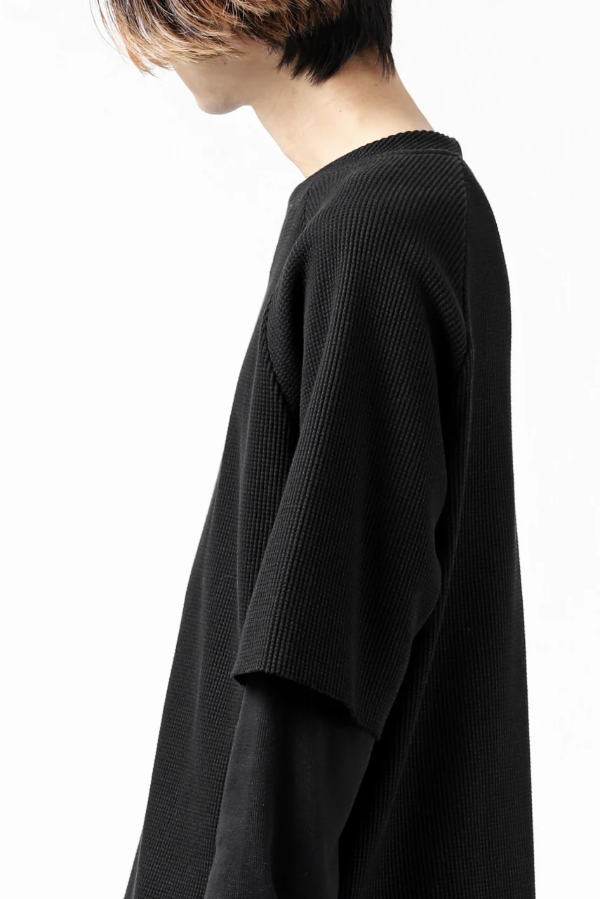 FIRST AID TO THE INJURED SJENSE LAYERED SLEEVE TOPS / WAFFEL + RIB JERSEY (BLACK) - Image 22