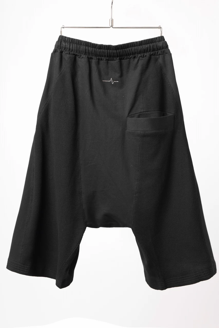 FIRST AID TO THE INJURED STRAIGHT SHORTS / SWITCHING JERSEY (BLACK) - Image 3