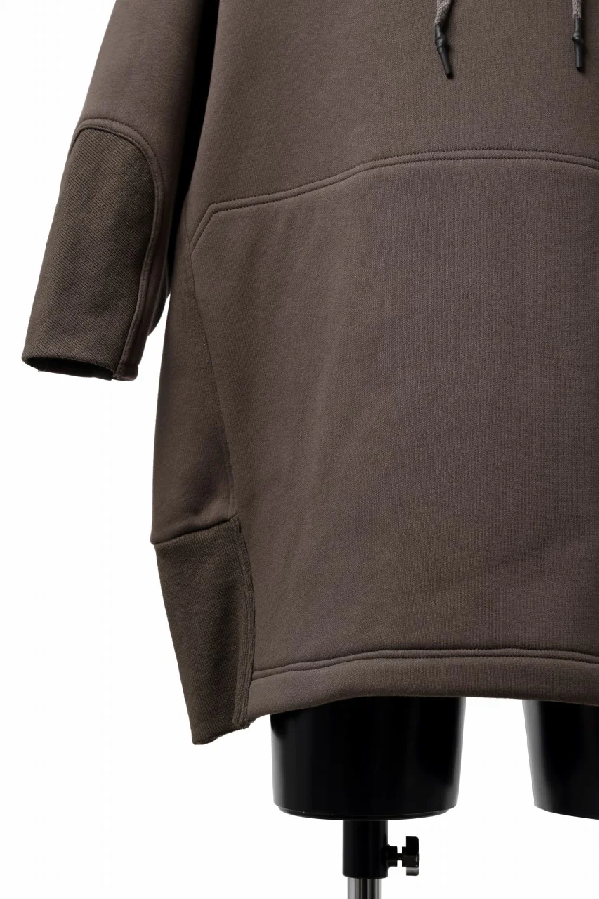 FIRST AID TO THE INJURED -TABEO- OVER HOODIE / HEAVYWEIGHT TERRY WARMER (FOSSIL) - Image 9