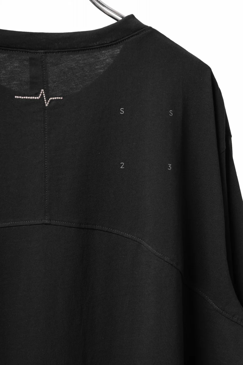 FIRST AID TO THE INJURED "THE HIDDEN" GRAPHIC T-SHIRT (BLACK) - Image 11
