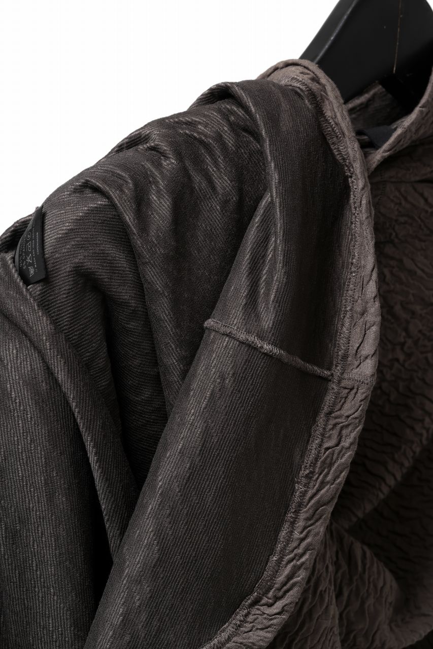 FIRST AID TO THE INJURED -UMEO- MOCK NECK LS TOPS / DOUBLE WAVY JERSEY (FOSSIL) - Image 17