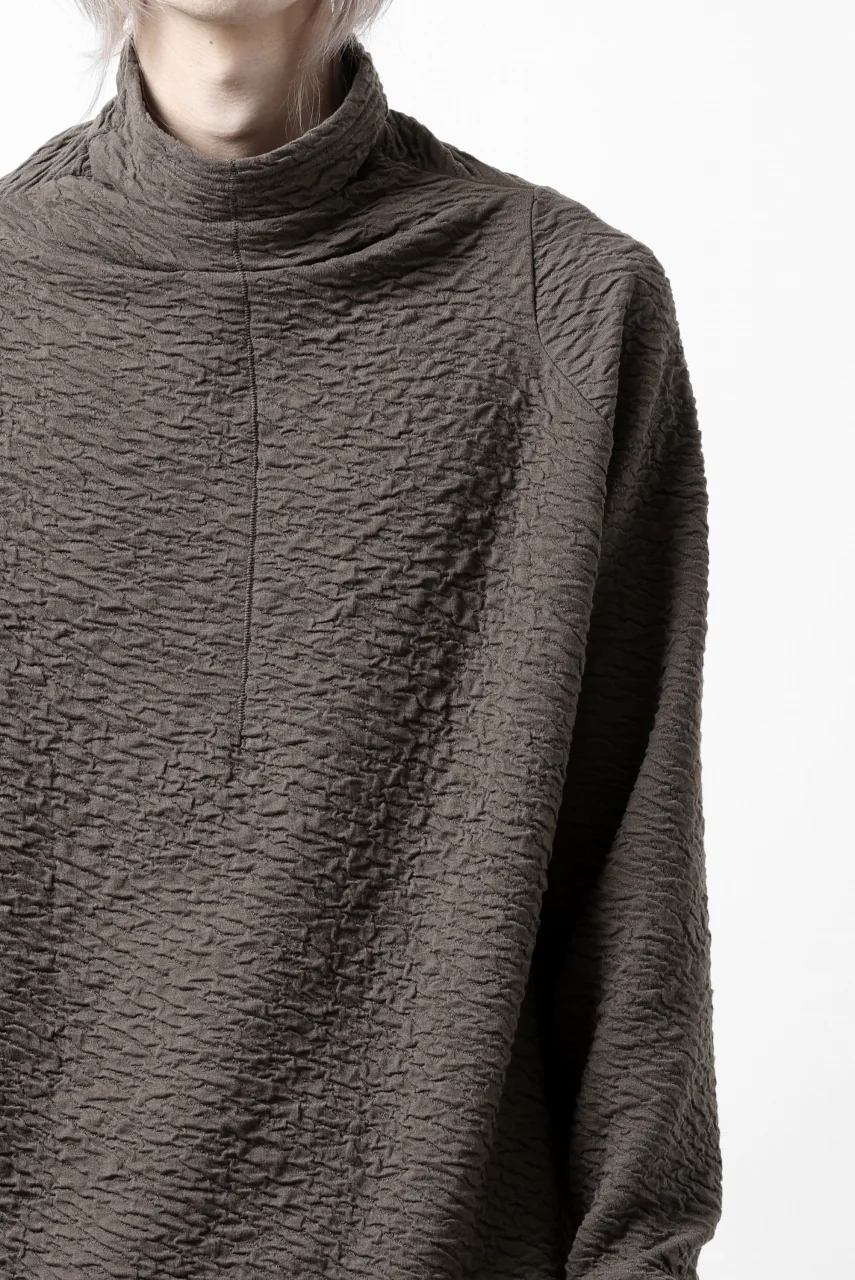 FIRST AID TO THE INJURED -UMEO- MOCK NECK LS TOPS / DOUBLE WAVY JERSEY (FOSSIL) - Image 24