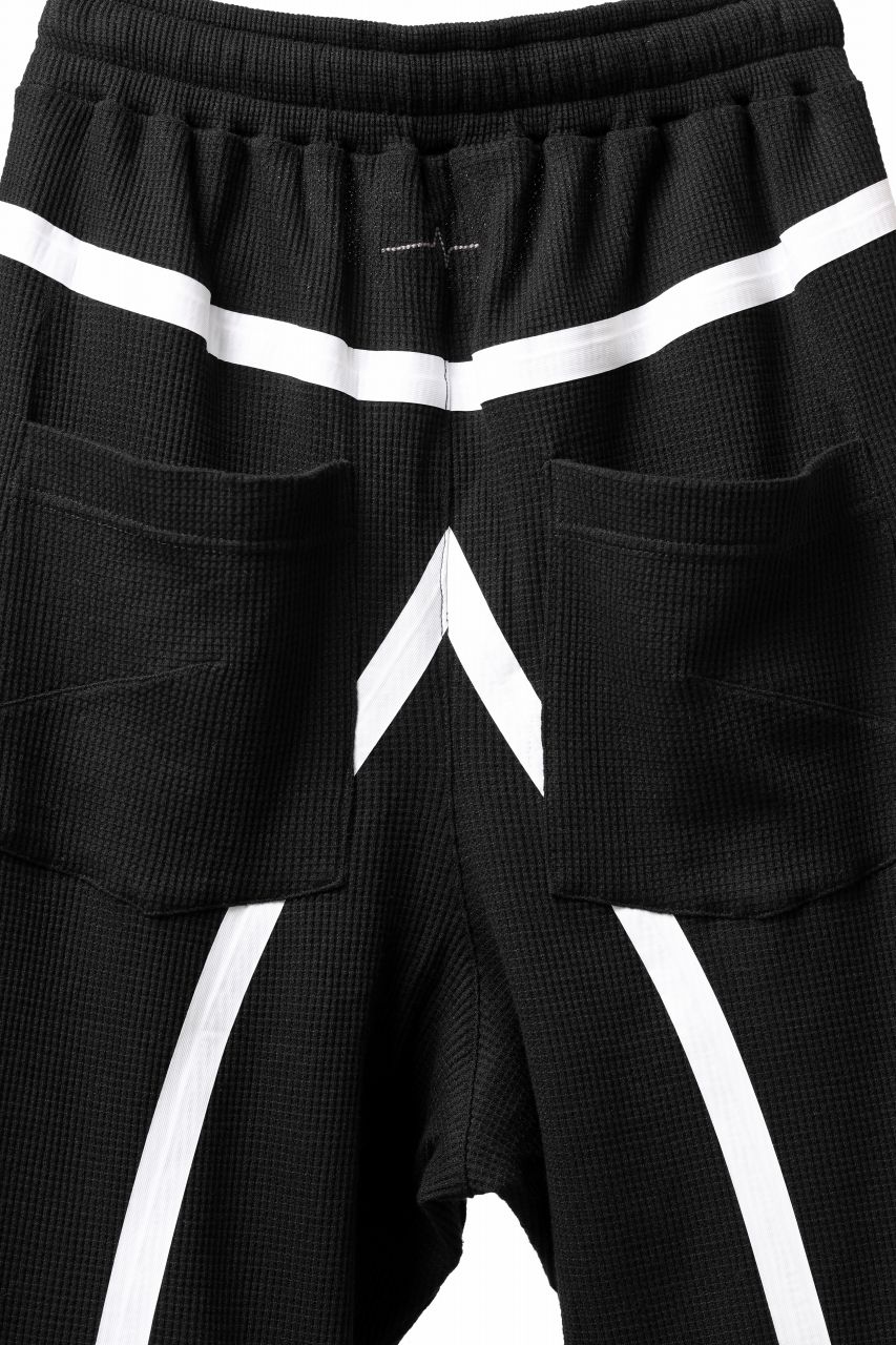 FIRST AID TO THE INJURED -VAPER- EASY JOGGER PANTS / WAFFLE JERSEY (BLACK) - Image 10