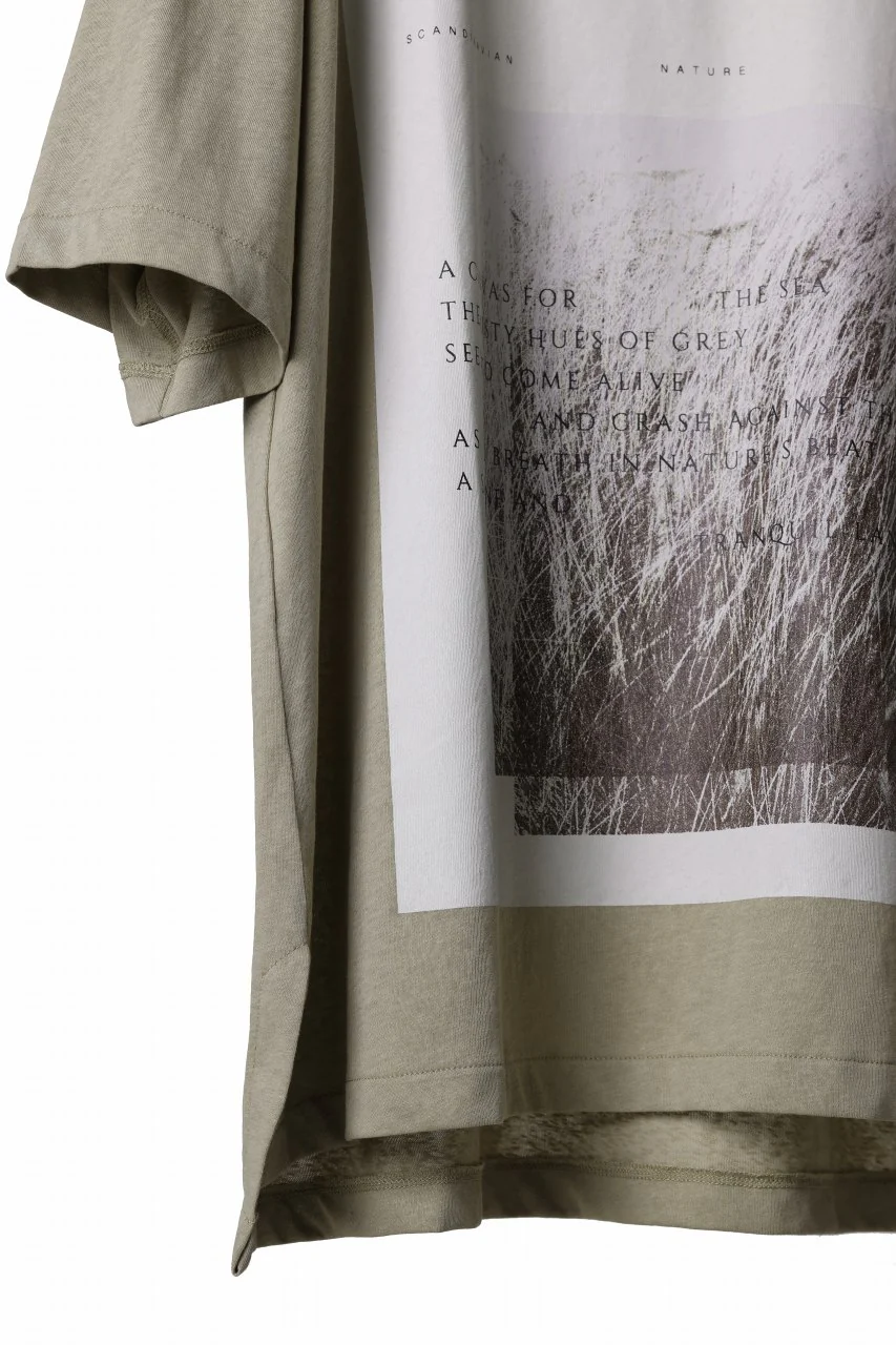 FIRST AID TO THE INJURED "ZAETE" GRAPHIC T-SHIRT (DUSTY GREEN) - Image 8