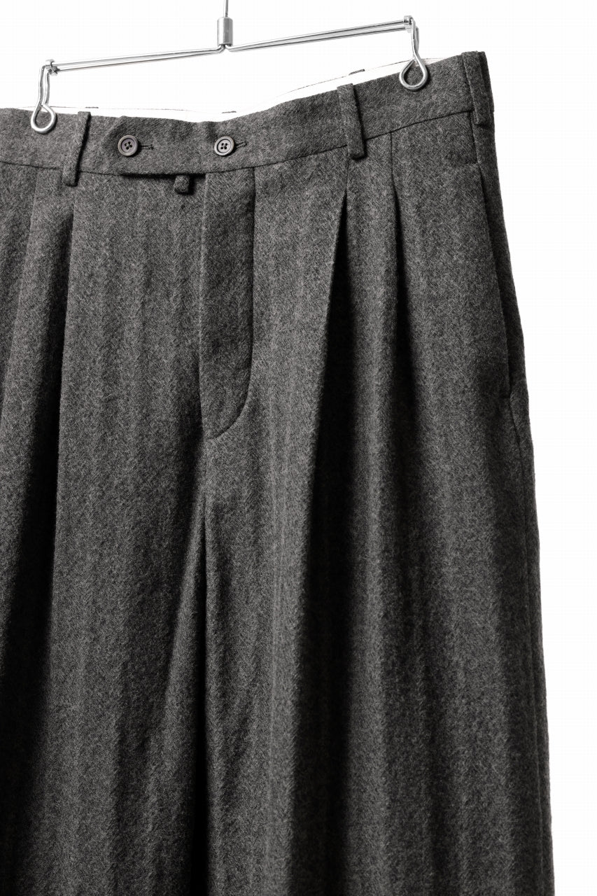 forme d'expression 2Tucked Baggy Pants (Grey) - Image 13