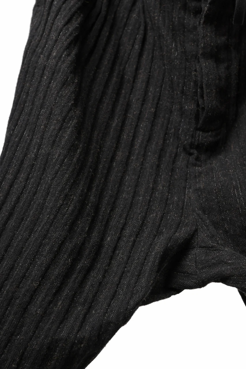 forme d'expression 2-Tucked Sarouel Pants (Black) - Image 16