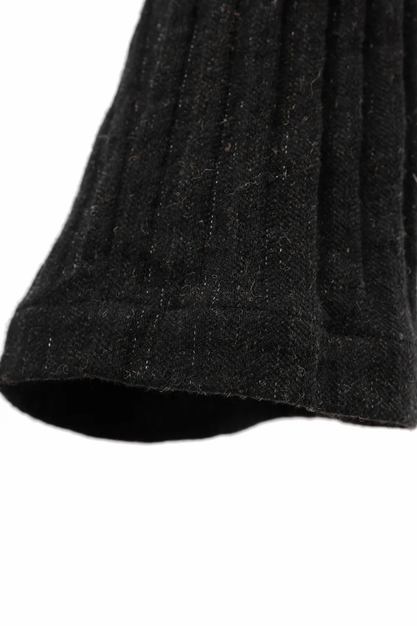 forme d'expression 2-Tucked Sarouel Pants (Black) - Image 25