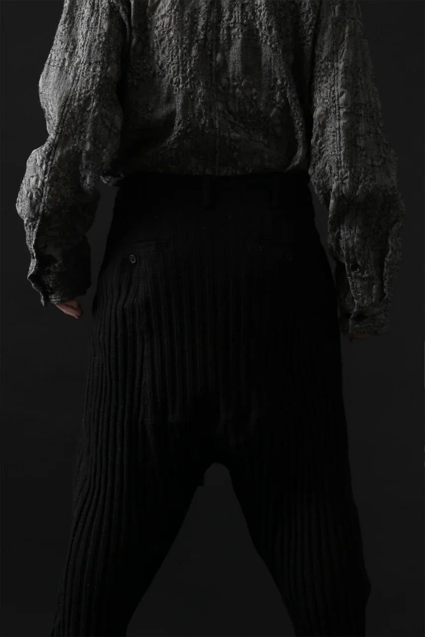 forme d'expression 2-Tucked Sarouel Pants (Black) - Image 33