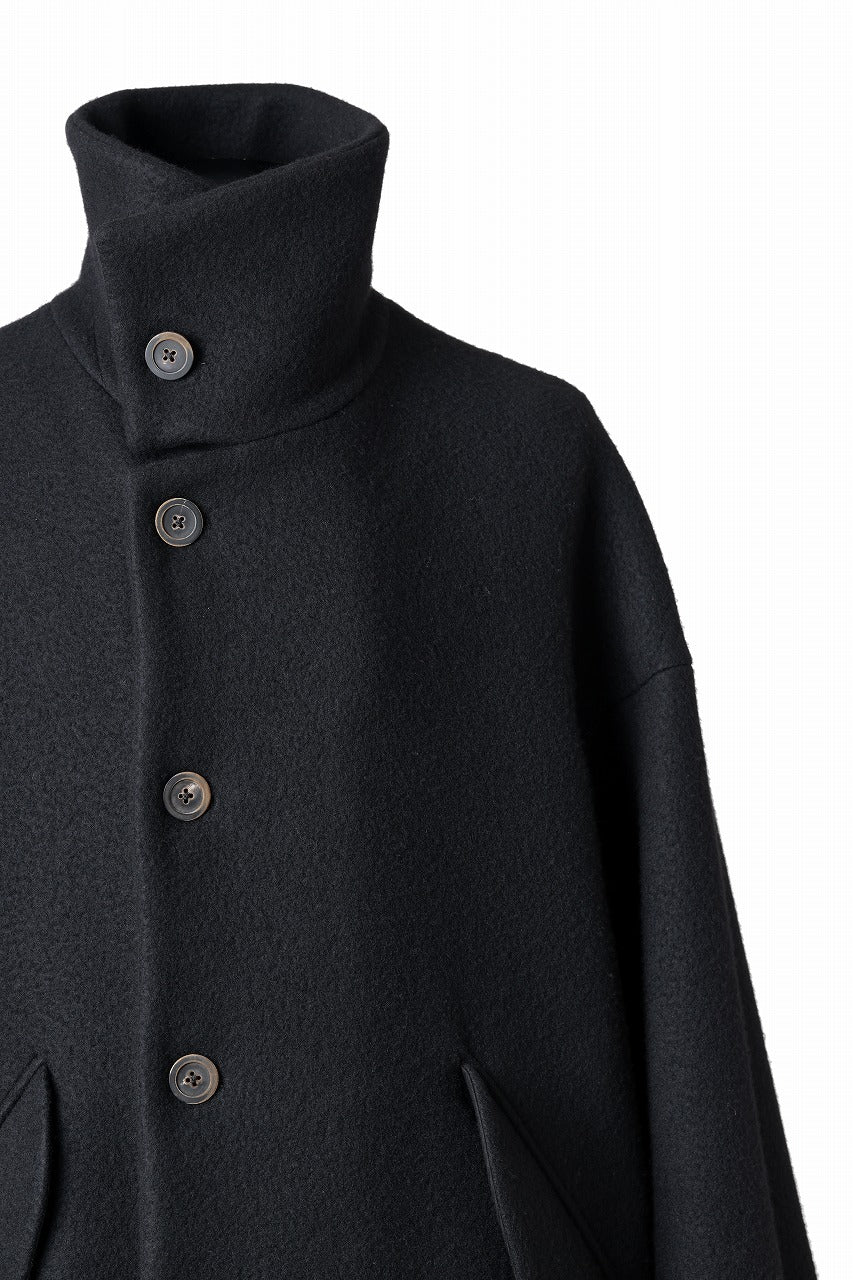 forme d'expression Bomber Short Coat (Black) - Image 10