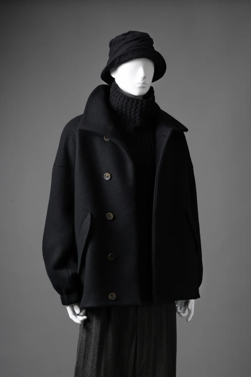forme d'expression Bomber Short Coat (Black) - Image 24