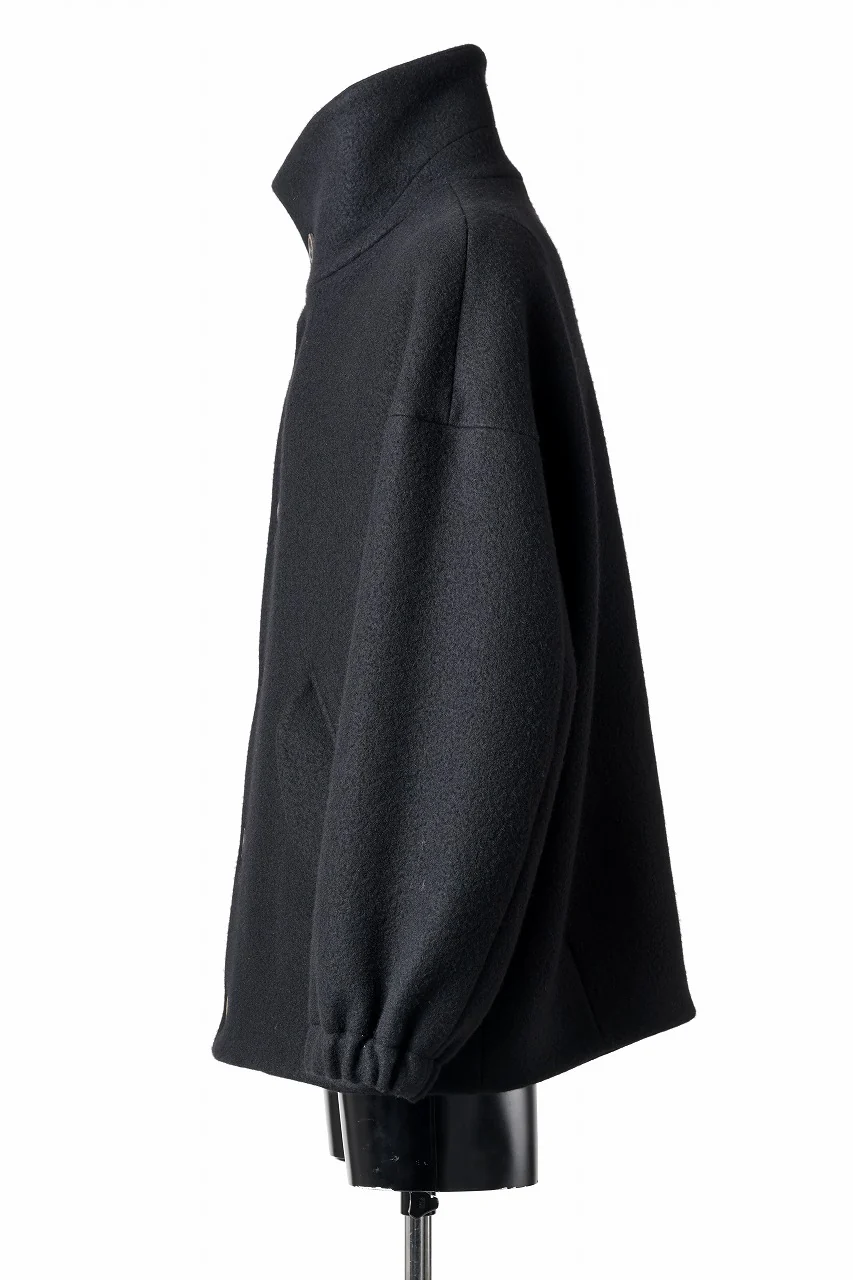 forme d'expression Bomber Short Coat (Black) - Image 3