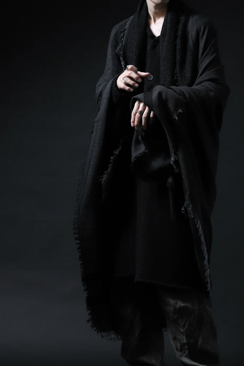 forme d'expression Camus Scarf (Black) - Image 22