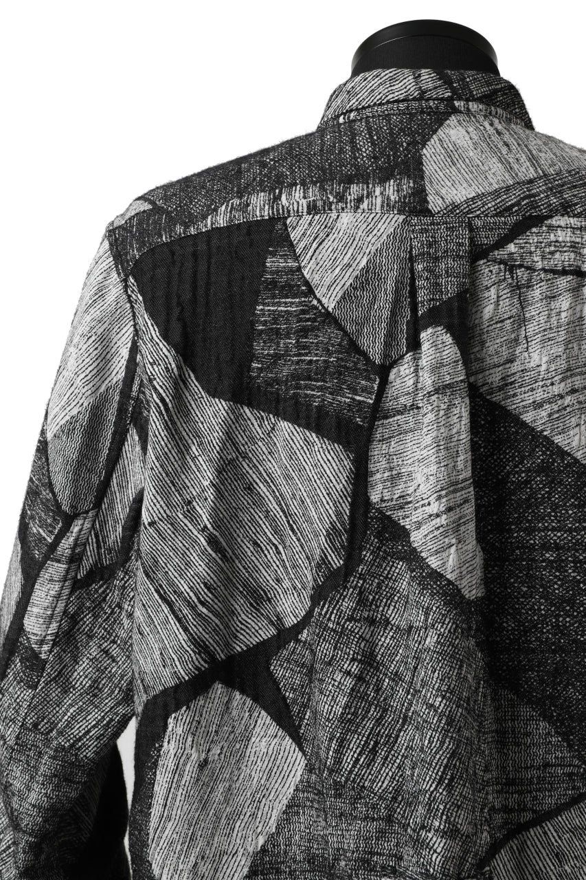 forme d'expression exclusive Cut-away Collared Shirt (White Black) - Image 21