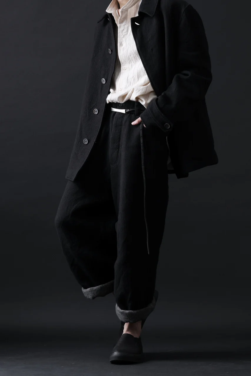 forme d'expression Hidden Plaquette Caban Short Coat (Black) - Image 30
