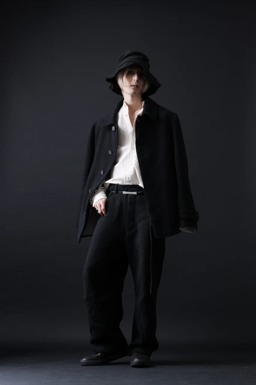 forme d'expression Hidden Plaquette Caban Short Coat (Black) - Image 39