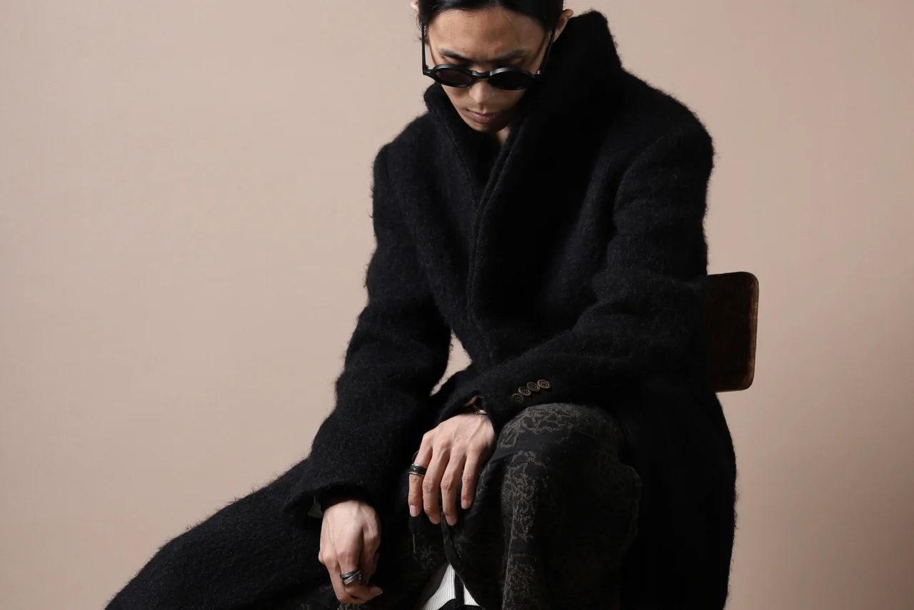forme d'expression High Neck Warm Coat (Black) - Image 28