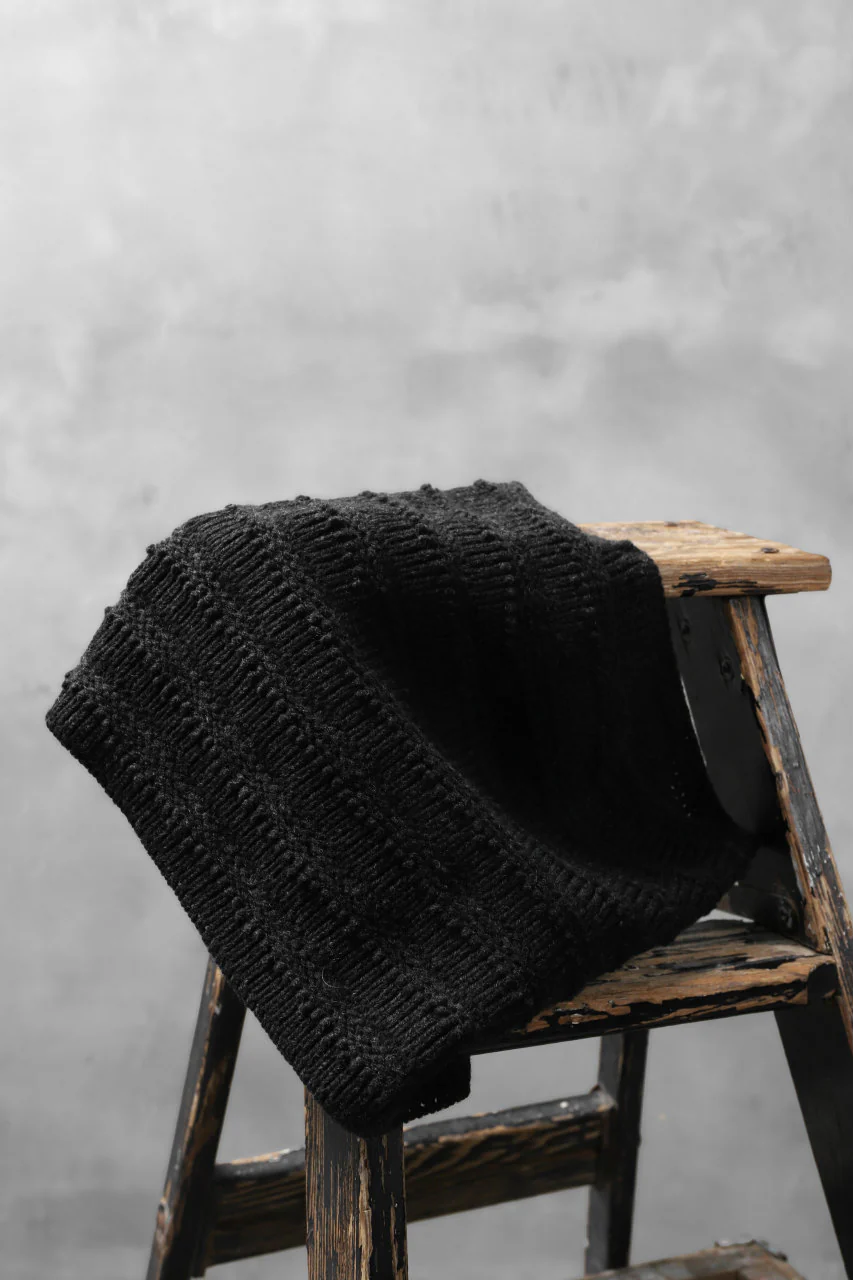 forme d'expression Laddered Knit Warmer (Anthracite) - Image 5