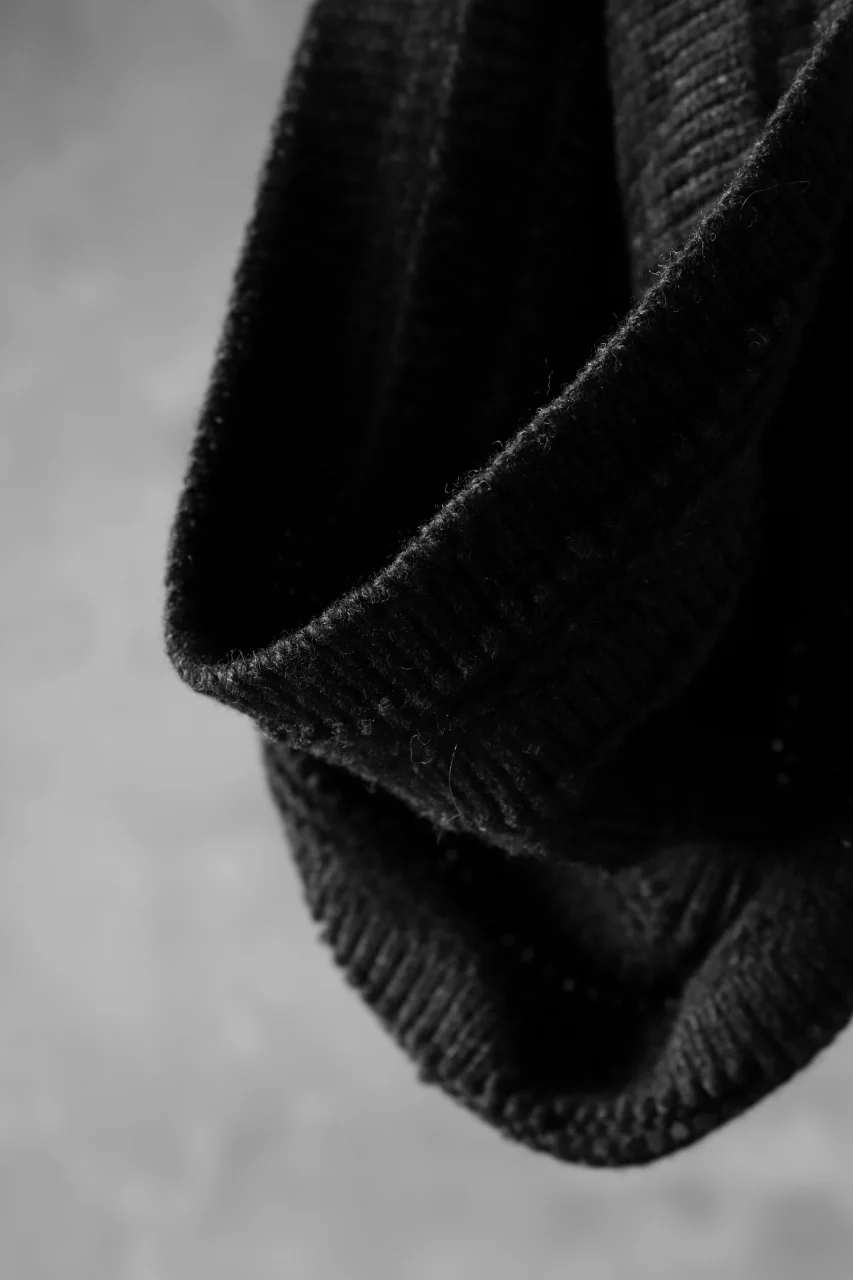 forme d'expression Laddered Knit Warmer (Anthracite) - Image 9