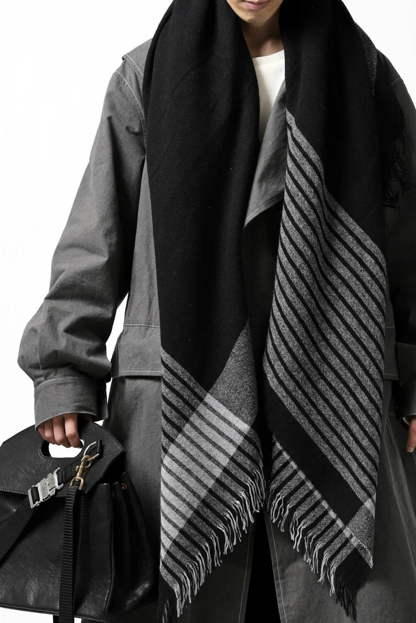 forme d'expression Mambo Graphic Plaid Stole (Mono) - Image 27
