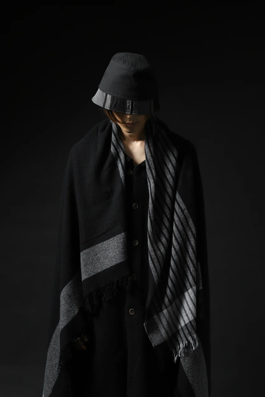 forme d'expression Mambo Graphic Plaid Stole (Mono) - Image 30