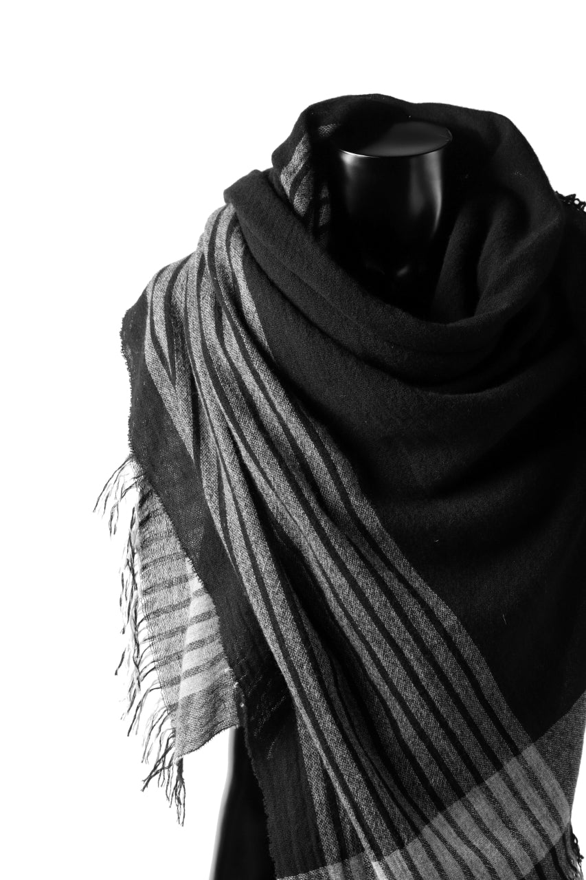 forme d'expression Mambo Graphic Plaid Stole (Mono) - Image 9