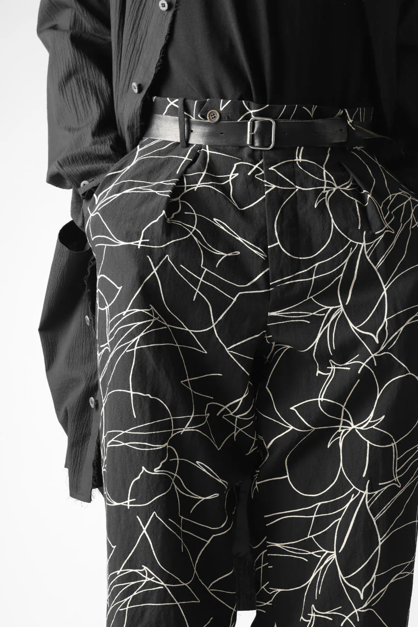 forme d'expression Narrow Tucked Wide Trousers (Black) - Image 29