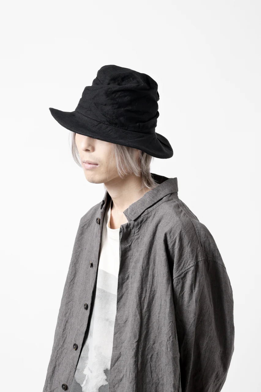forme d'expression Skewed Fedora Hat (Black) - Image 25