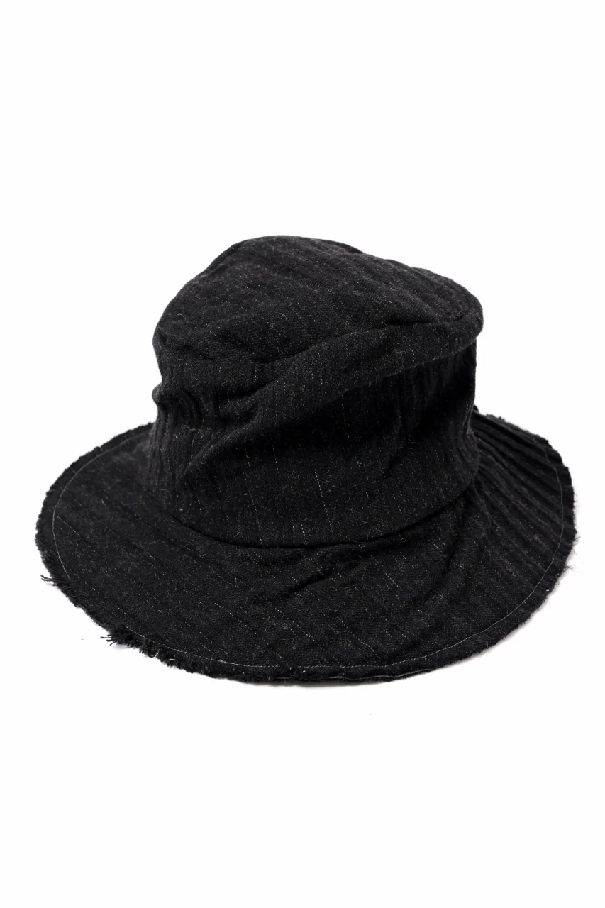 forme d'expression Skewes Fedora-Raw Edge Hat (Black) - Image 2
