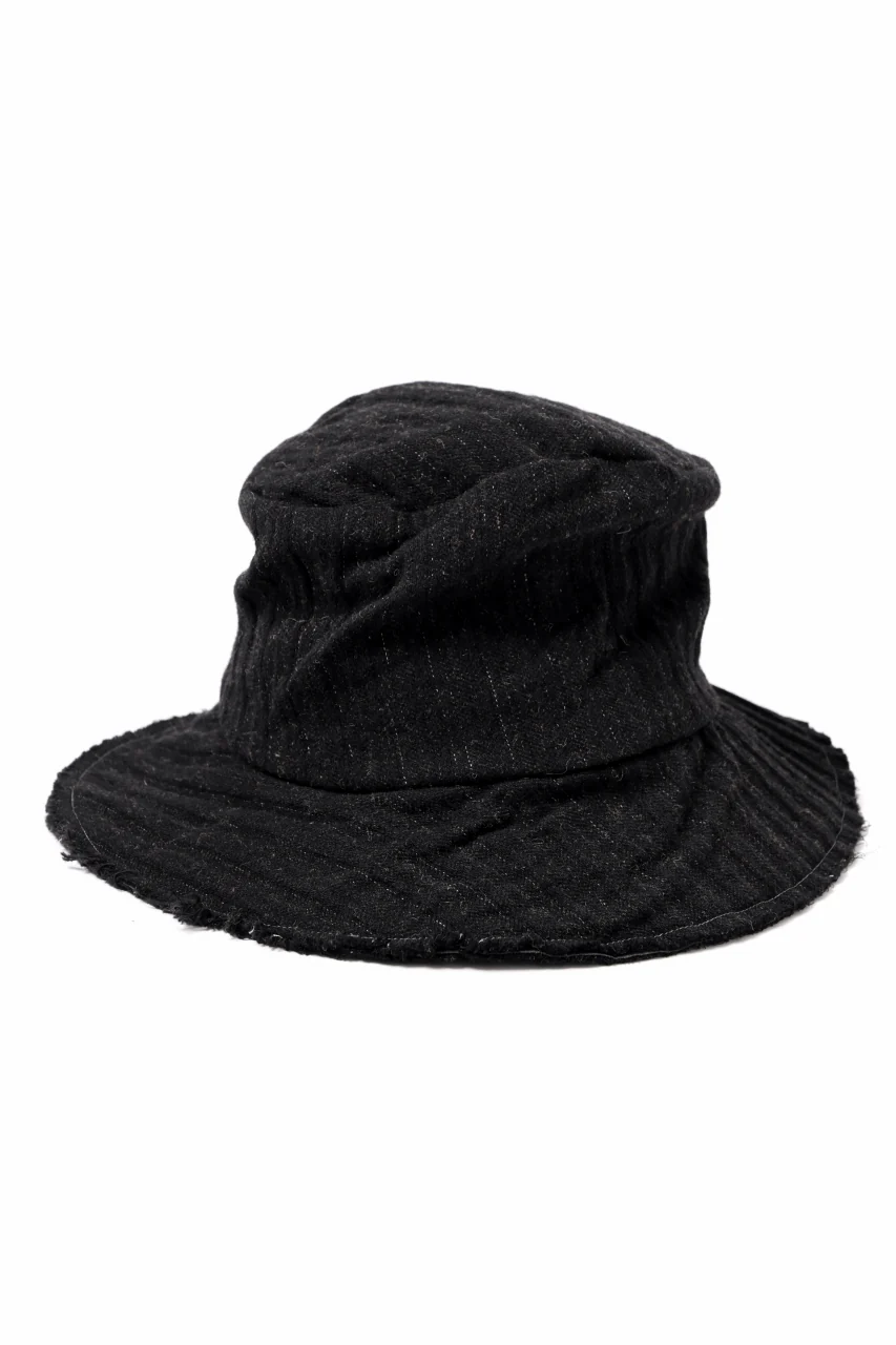 forme d'expression Skewes Fedora-Raw Edge Hat (Black) - Image 3