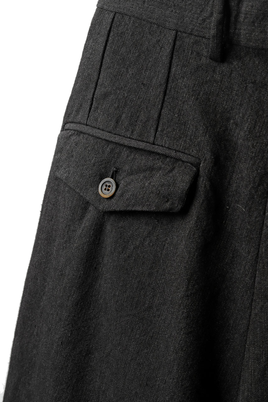 forme d'expression Tucked & Cuffed Trousers (Off Black) - Image 17