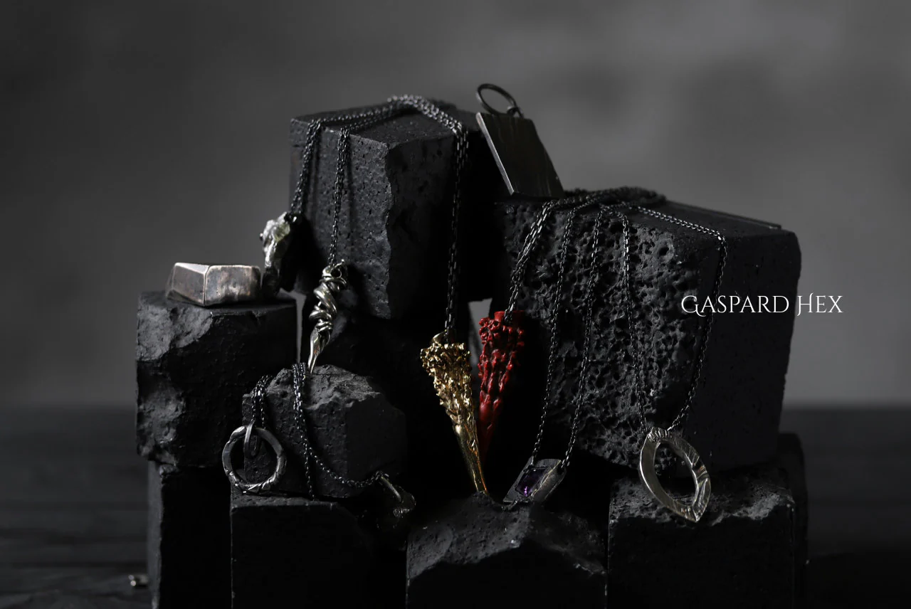 GASPARD HEX Glyphic Pendant oxidized bronze / 60cm chain - Image 23