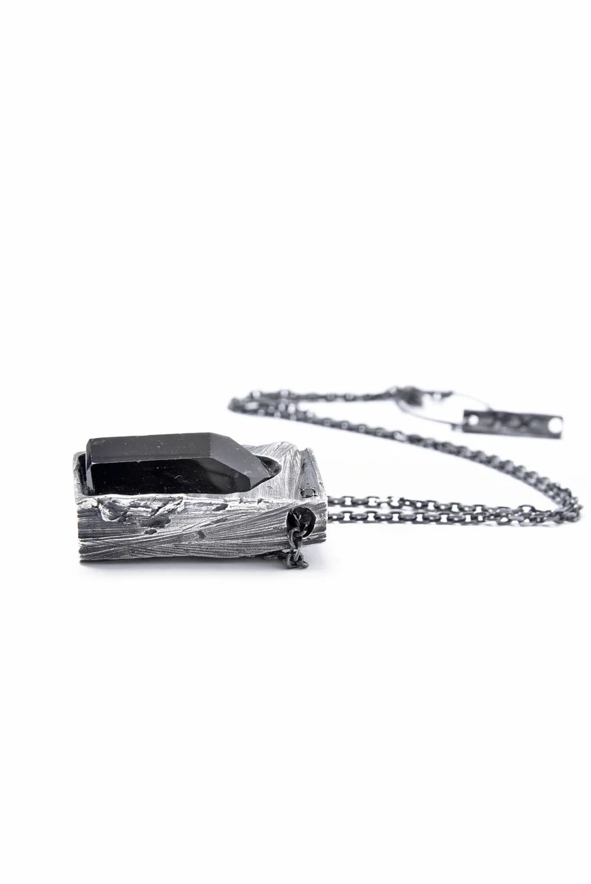 GASPARD HEX Quartz Inclusion Pendant XL with Black Diamond - Image 9