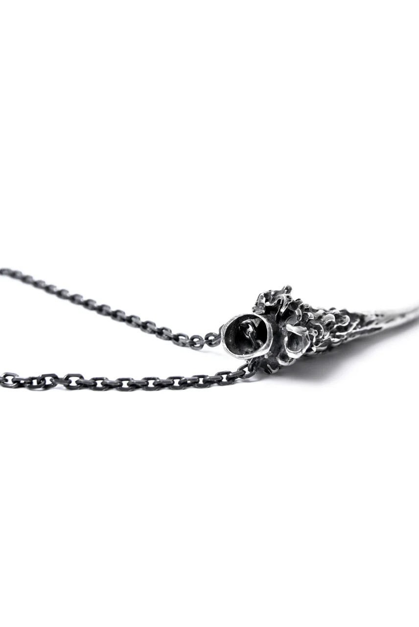 GASPARD HEX Small Horn Silver 80cm chain - Image 10
