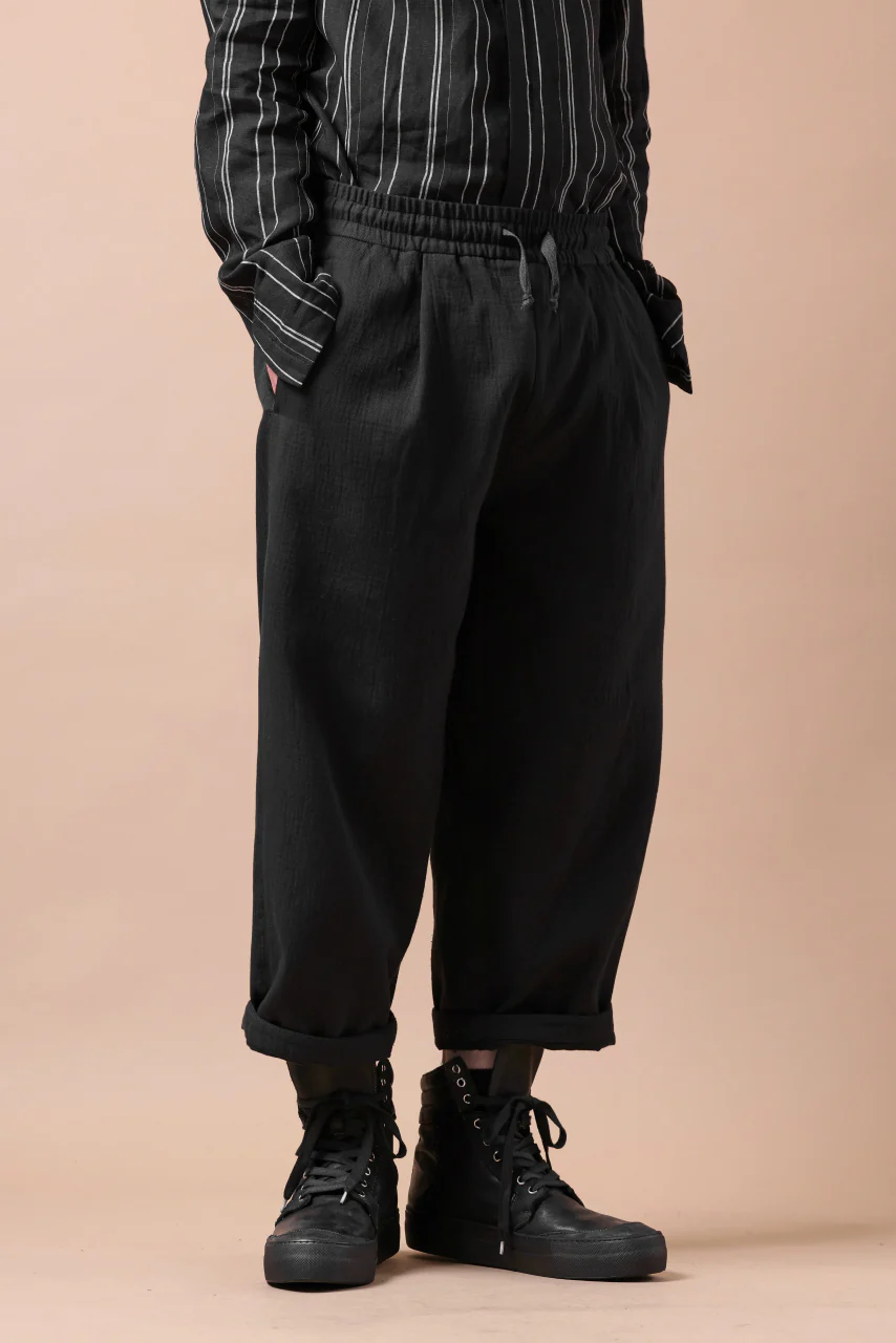 Hannibal. 7/8 Trousers / wali 216. (VINTAGE BLACK) - Image 35