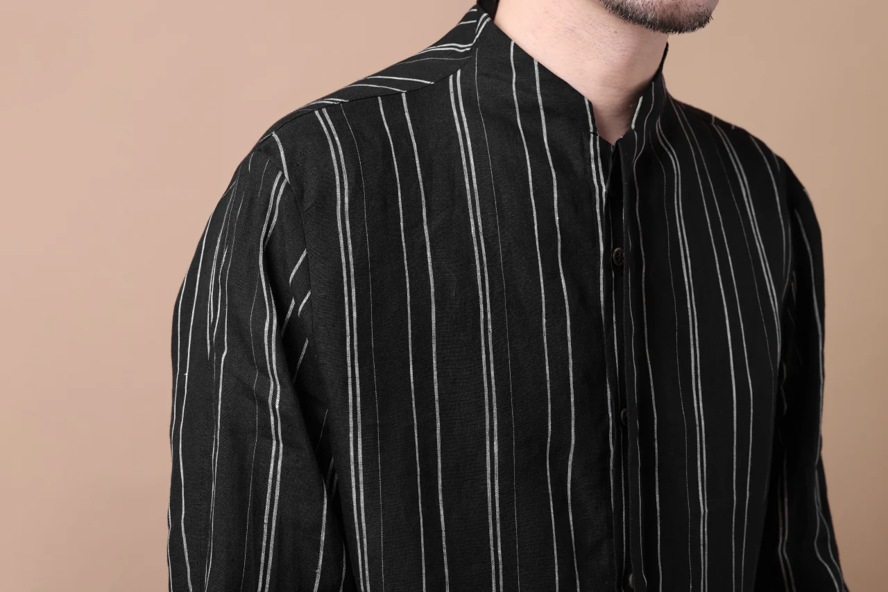 Hannibal. Stand Collar Shirt / Jorma 126. (BLACK STRIPED) - Image 33