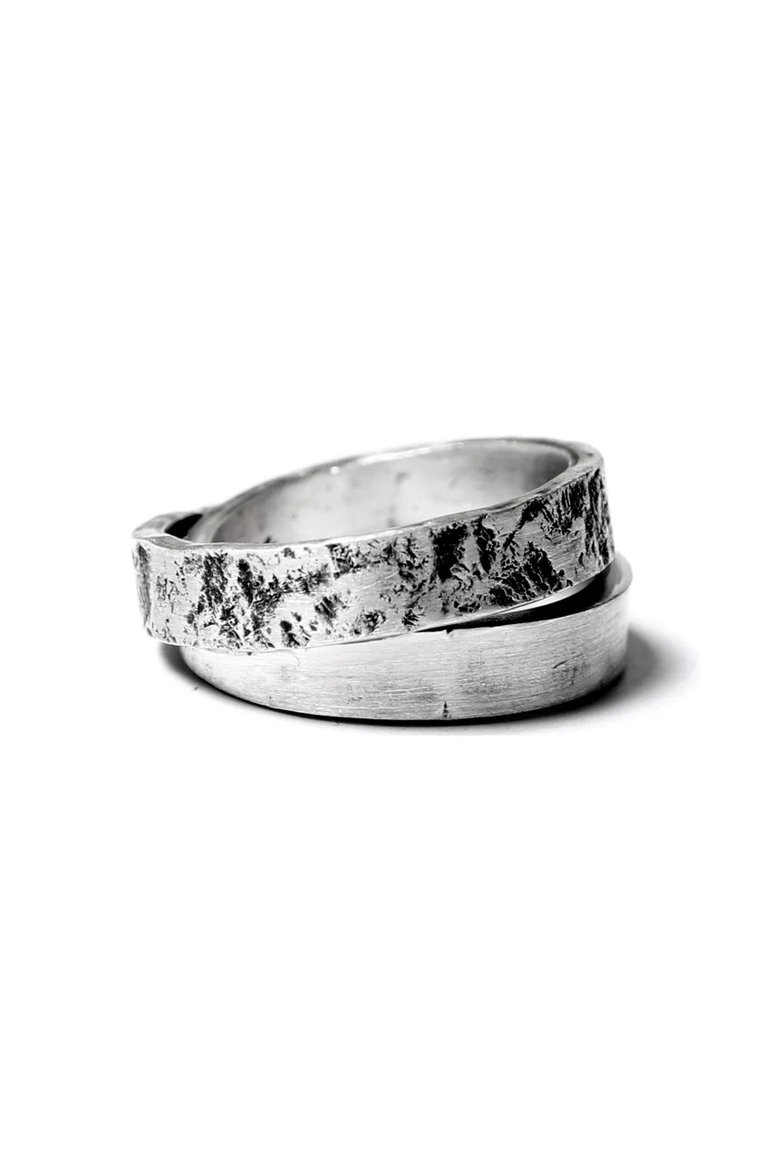 Holzpuppe Double banded Silver ring texture-1 - Image 8