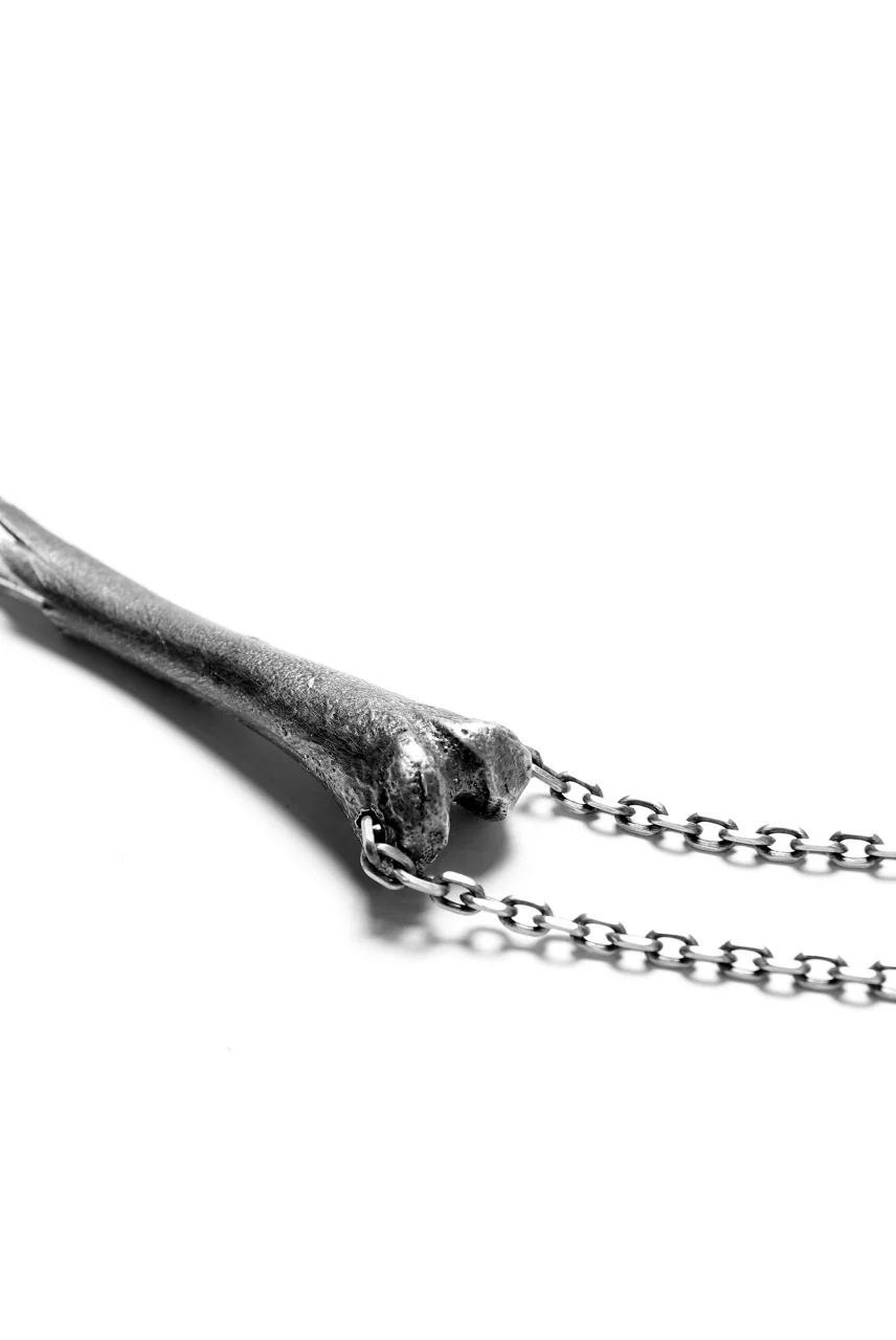 Holzpuppe exclusive Femur Bone Pendants with Green Tourmalinated Quartz - Image 6