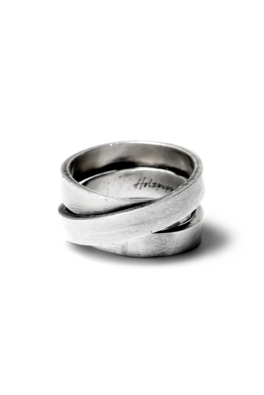 Holzpuppe Triple banded silver ring with unique texture - Image 6