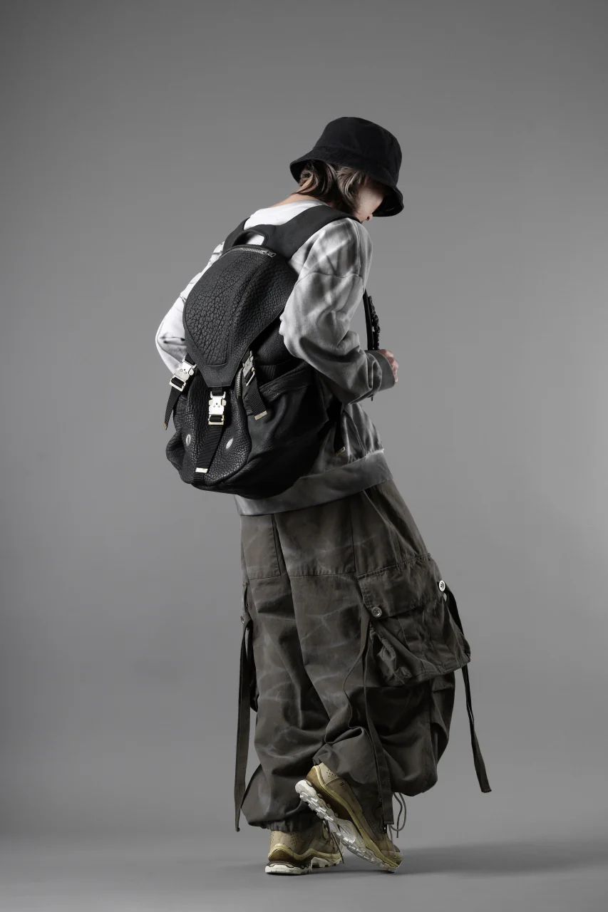 ierib Addiction Rucksack / Rough Bull Leather (BLACK) - Image 34