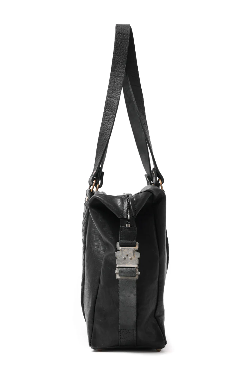 ierib Buckle Dr-Bag / FVT Oiled Horse (BLACK) - Image 5