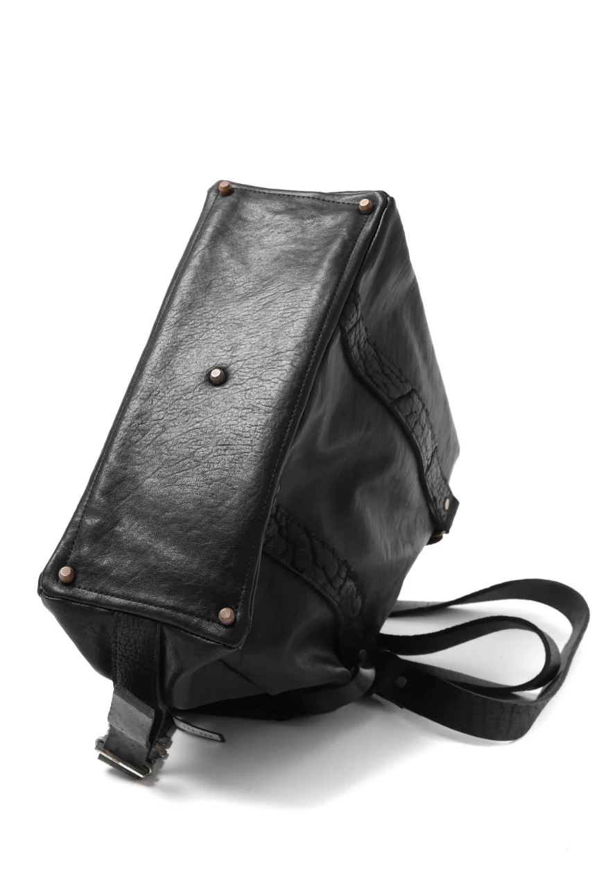 ierib Buckle Dr-Bag / FVT Oiled Horse (BLACK) - Image 9