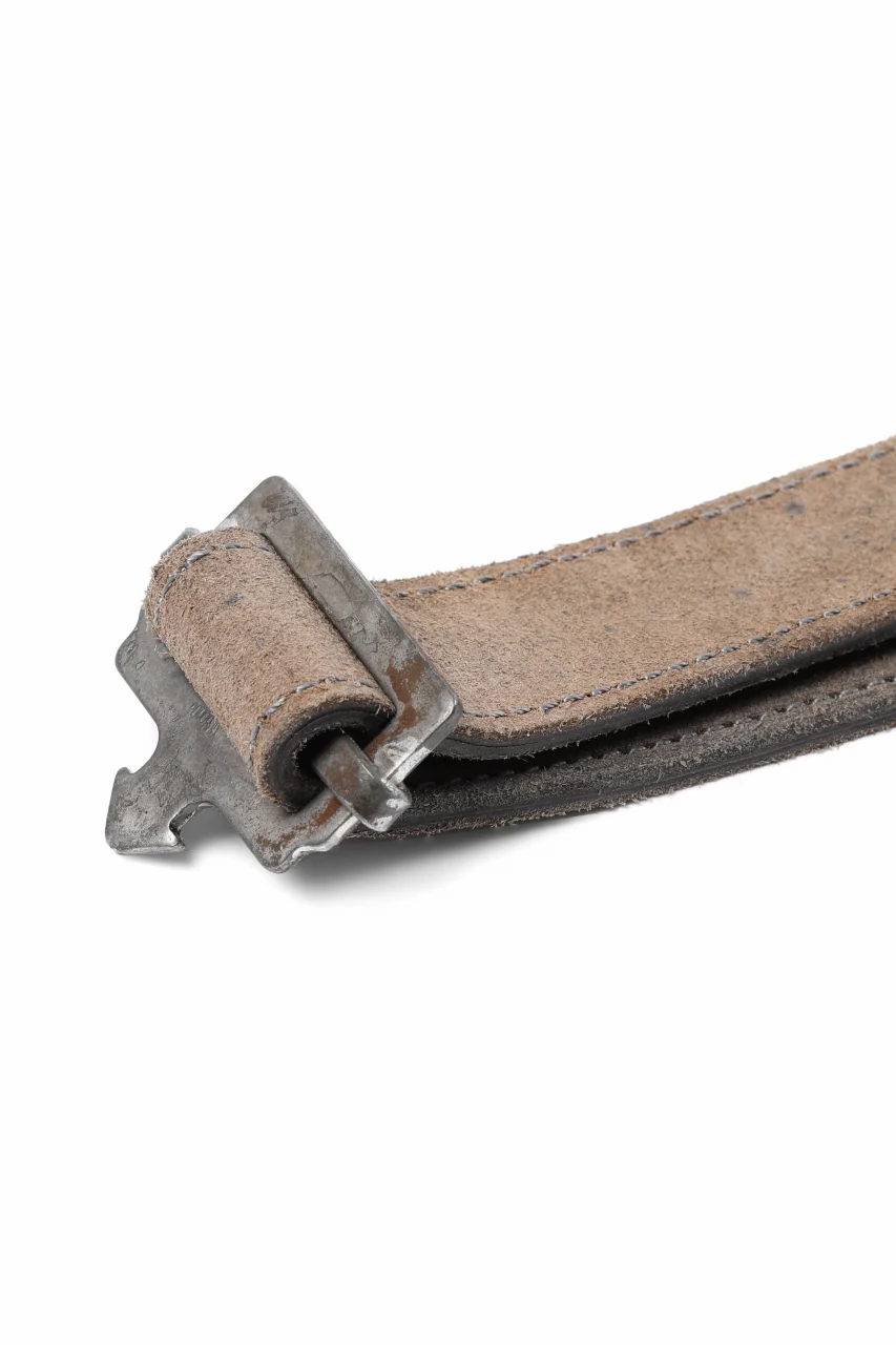 ierib exclusive detachable buckle belt / horse cordovan leather (NUDE GREY) - Image 11