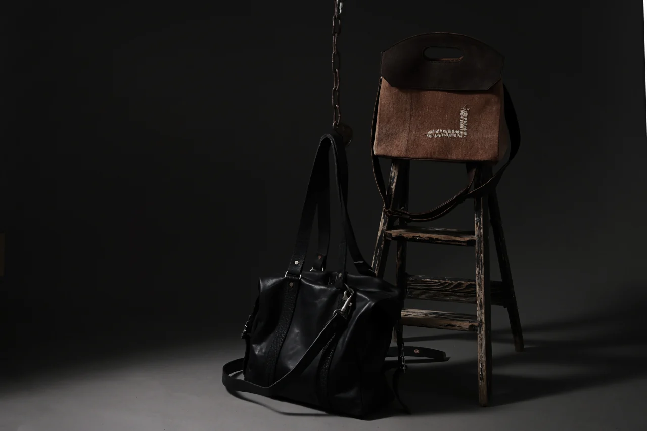 ierib exclusive Dr-Bag Small wt. Strap Belt / Horse Nubuck Leather (BLACK) - Image 45