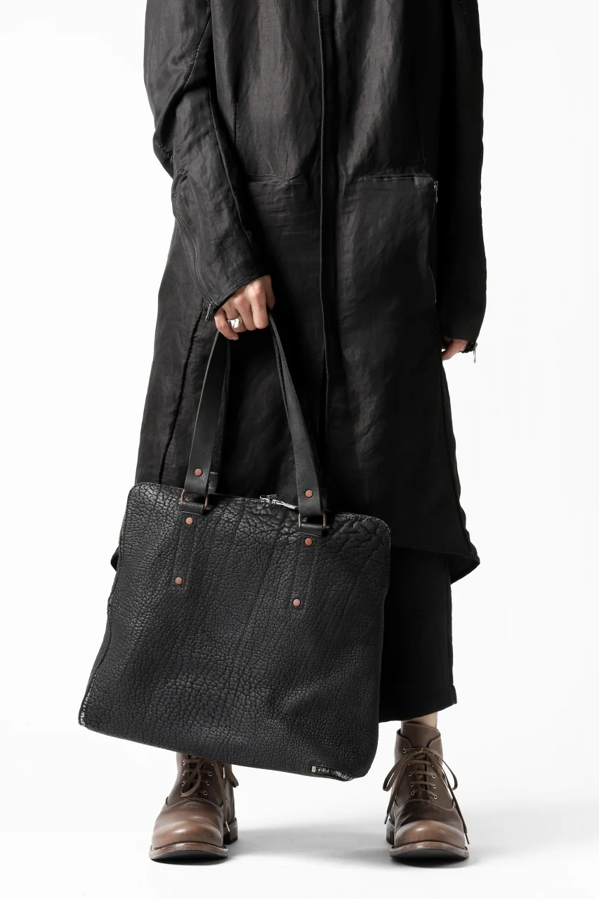 ierib onepiece tote bag / Rough Bull (BLACK) - Image 3