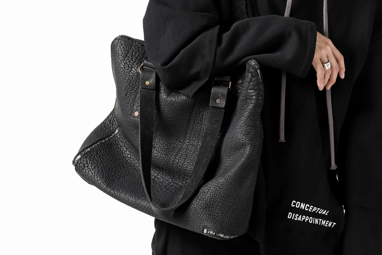 ierib onepiece tote bag / Rough Bull (BLACK) - Image 48