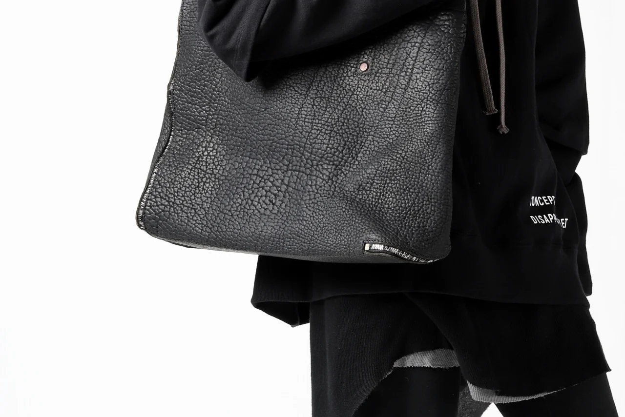 ierib onepiece tote bag / Rough Bull (BLACK) - Image 49